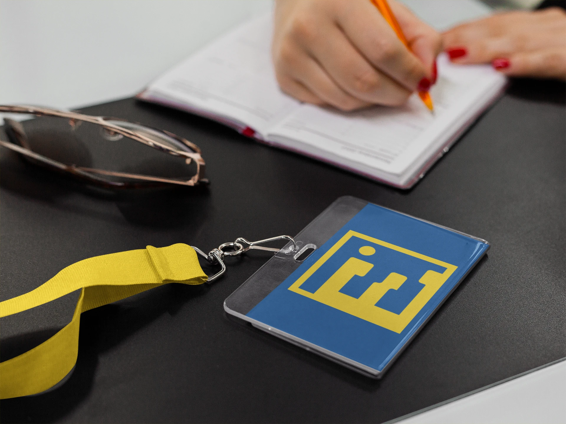 Europport: حلول استشارية و خدمات الهجرة والترجمة والدراسة في الاتحاد الأوروبي. ابدأ رحلتك نحو النجاح، واستفد من خدماتنا المبتكرة